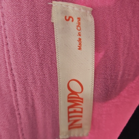 Intempo Cropped Button Front Top - Picture 3 of 6